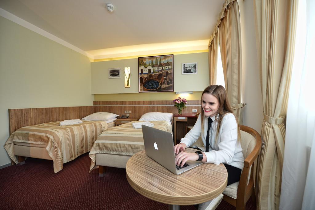 Hotel Vaka 4*